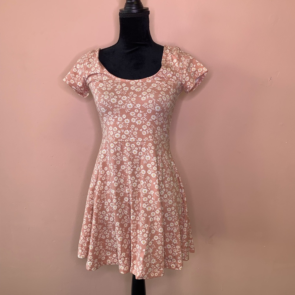 SOLD‼️ Forever 21 Flower BabyDoll Dress Sz M